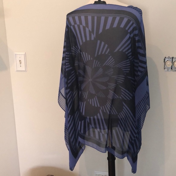 BCBG Blue Design Long Sheer Tunic Top - Picture 4 of 6